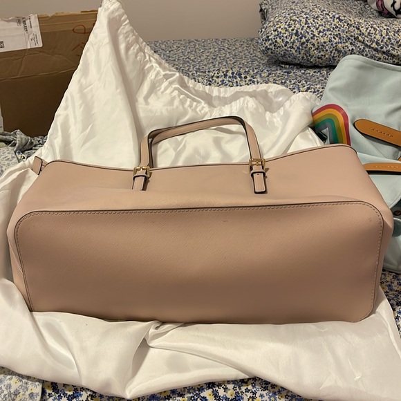 NWOT MK LARGE TOTE - Picture 3 of 9